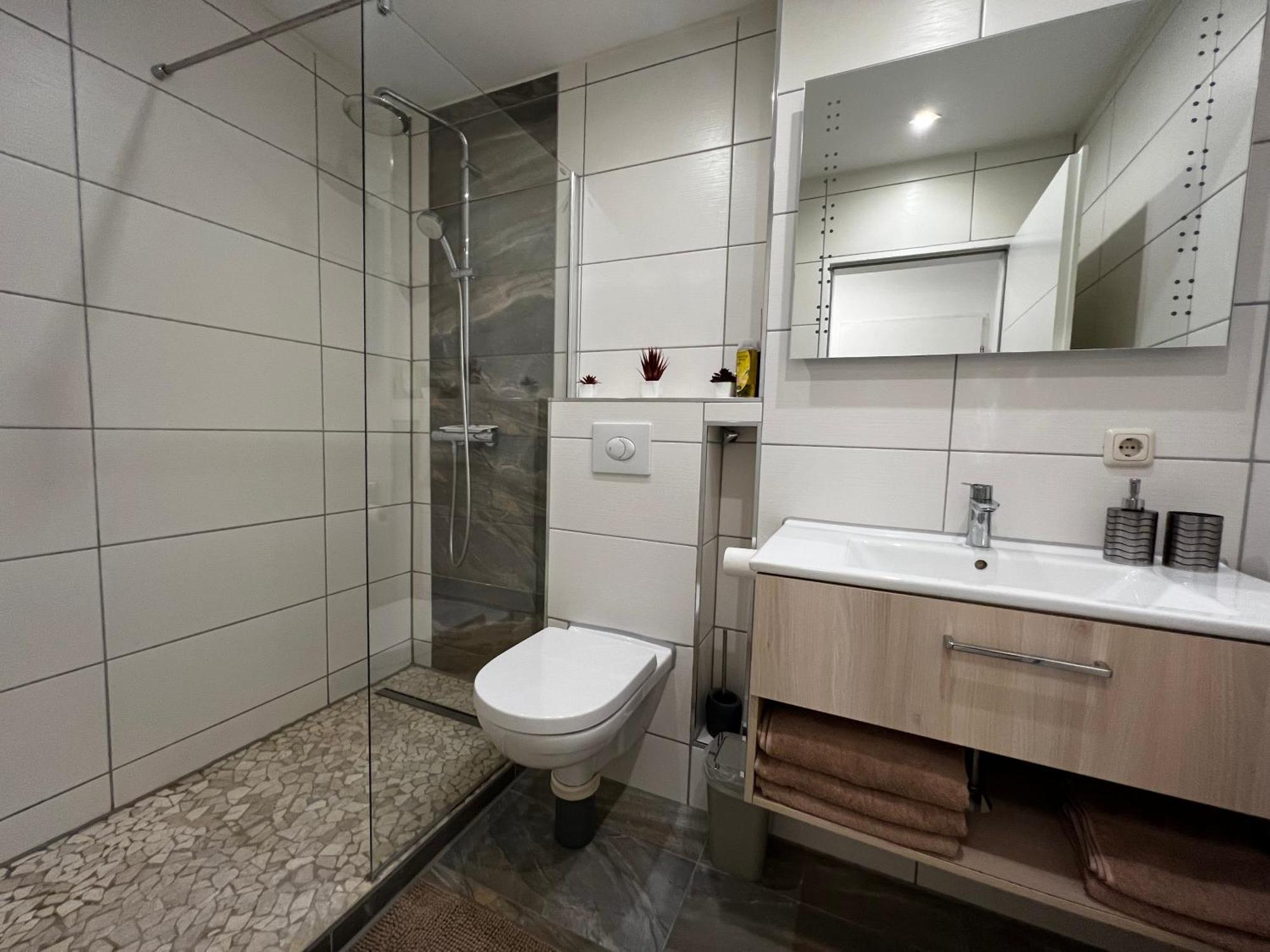 Modern Apartment Augsburgo Exterior foto
